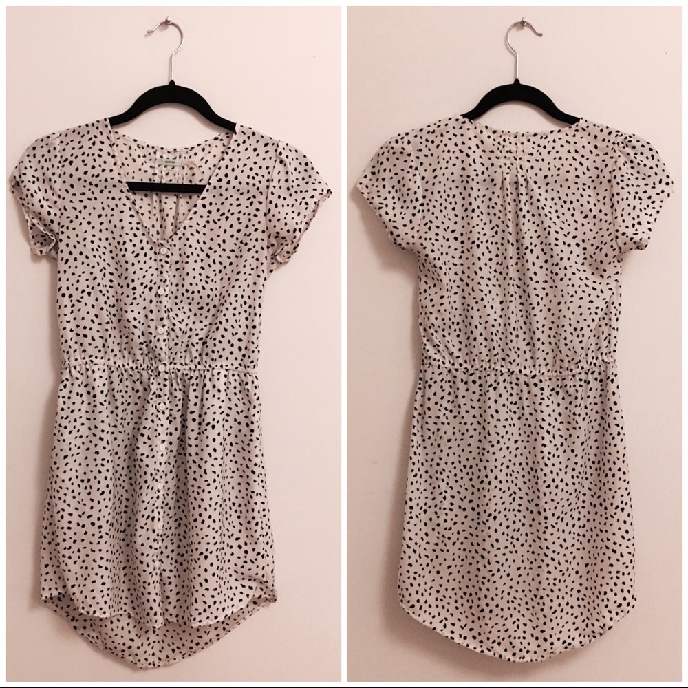 Cap sleeve v neck button polkadot dress